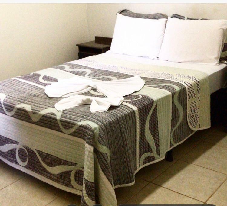 Hotel Santos Campina Verde Екстериор снимка
